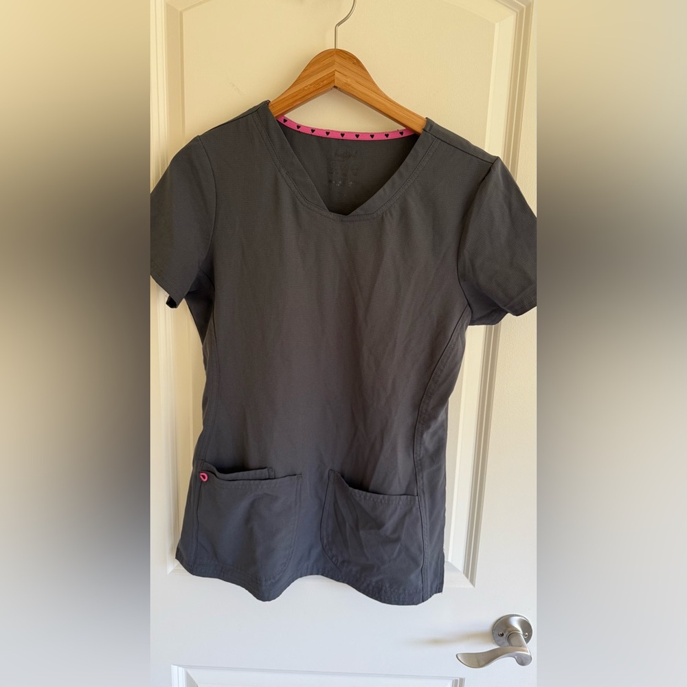 Women’s scrub set